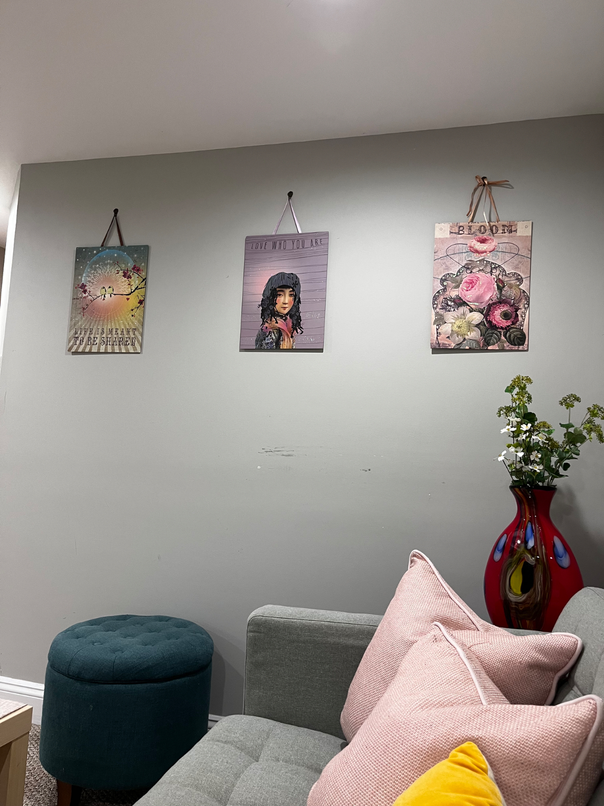 English Basement with Parking - Photo 4