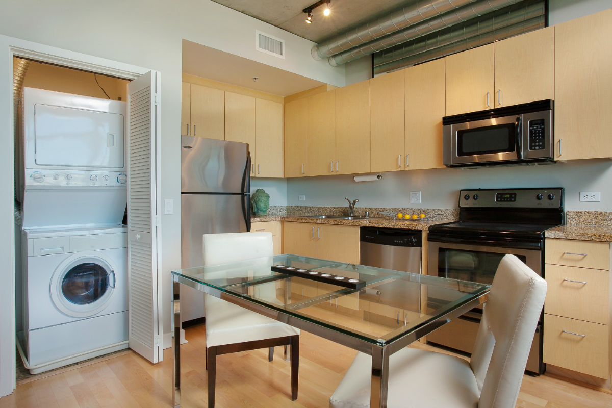 Lux Downtown San Diego Condo with Views, Walkable & Free Parking - Photo 4