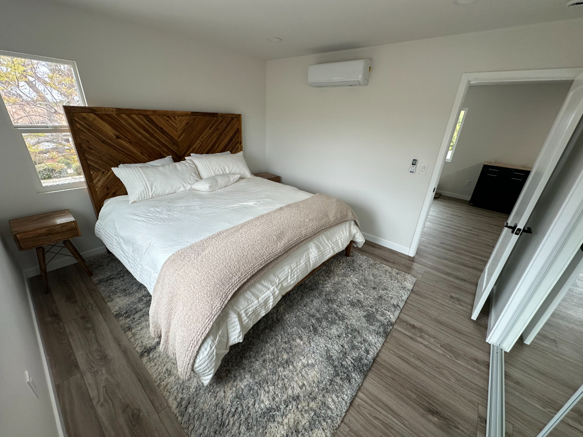 Cozy & quiet 1bd/1ba apartment - Photo 1