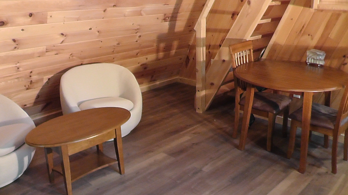 Creekside Chalet - Photo 5