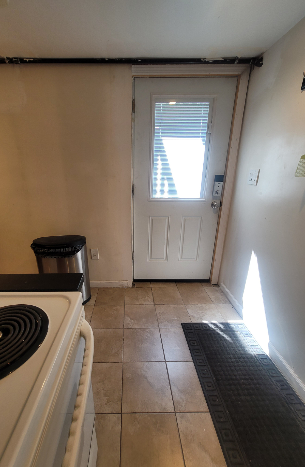 2 Bed Kitchen , Bath & Washing Machine/ Dryer - Photo 4