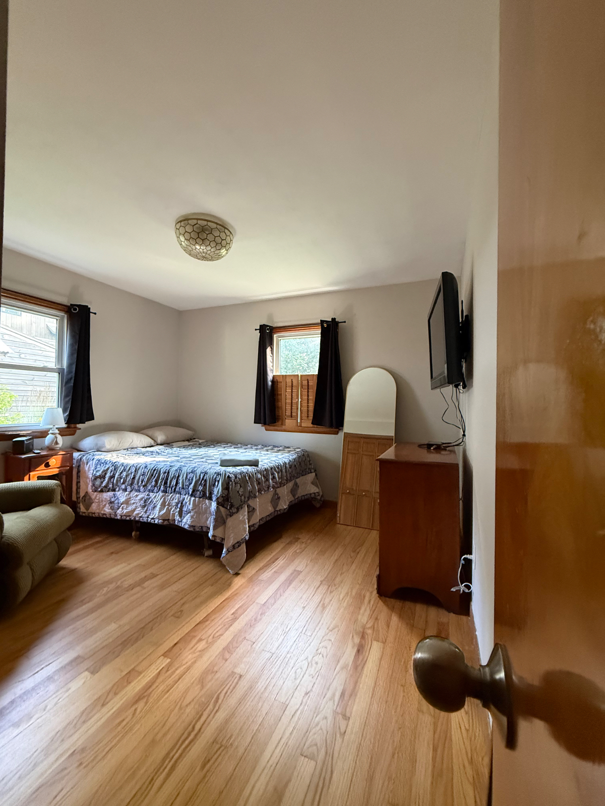 1 Bedroom South Burlington - Photo 1