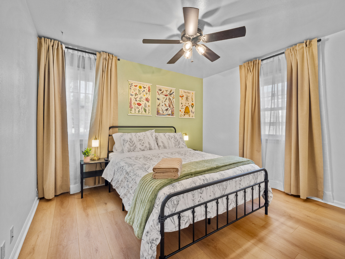 Harney Cottage - 2 BR, 1 BA, Pet-Friendly - Photo 8