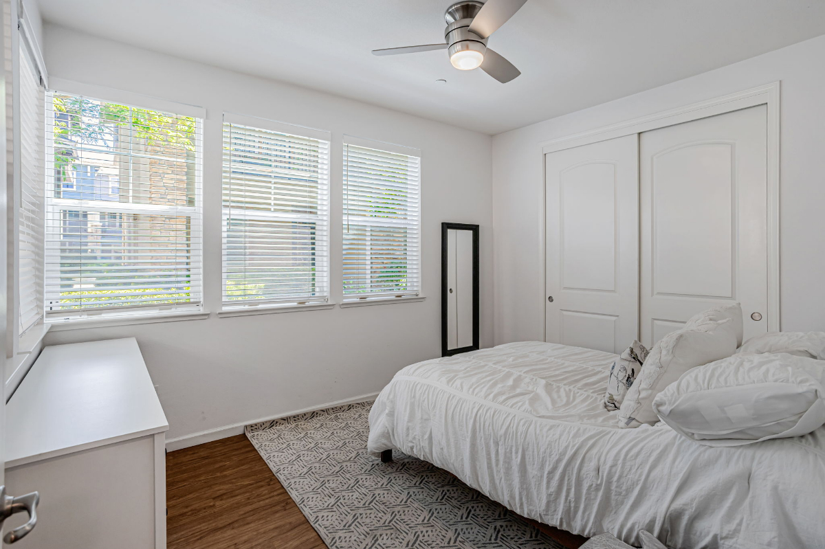 Rooms for rent in Beautiful new Townhouse - Photo 4