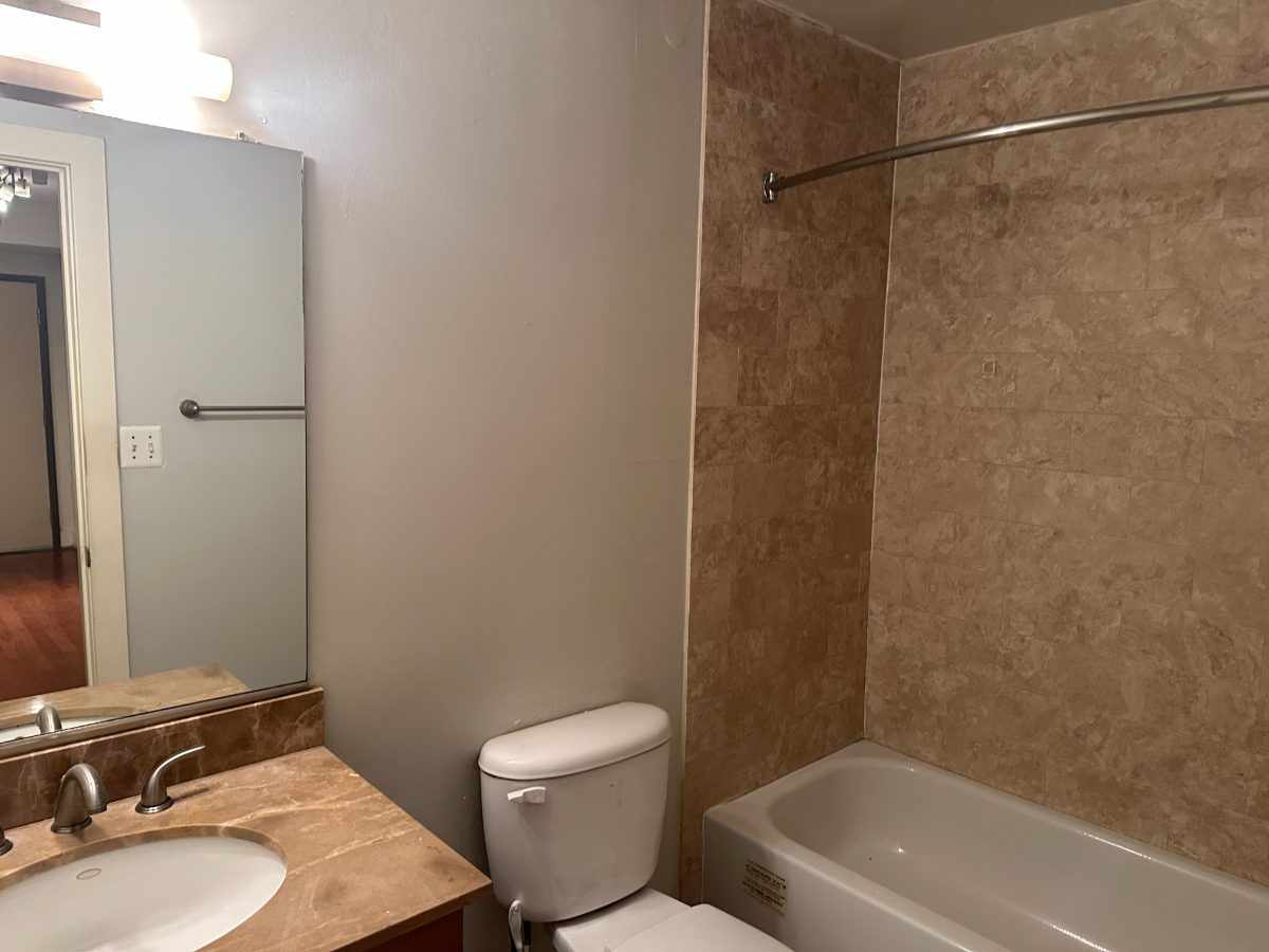 Stylish 1-Bed Condo on Embassy Row with Rooftop Lounge, In-Unit Laundry, and All Utilities Included - Photo 12