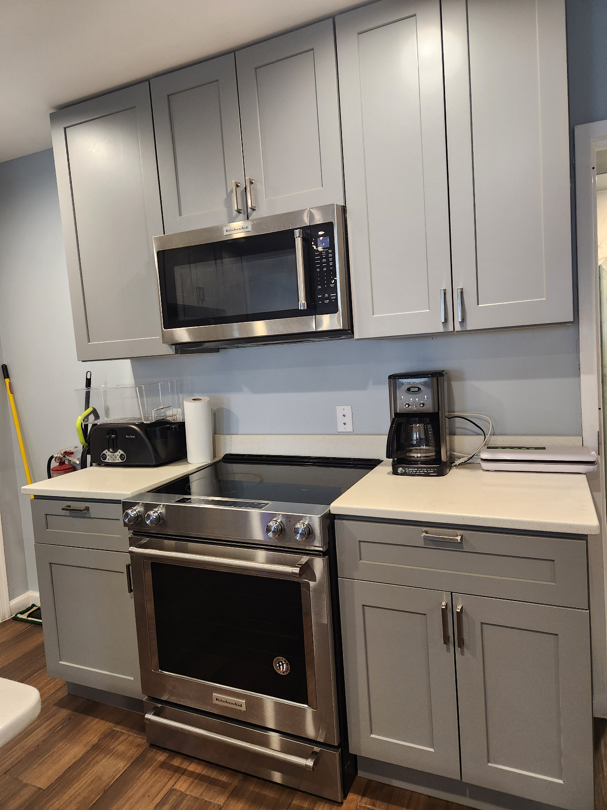 1 bedroom fully furnished apartment found in DC across the convention center. - Photo 6