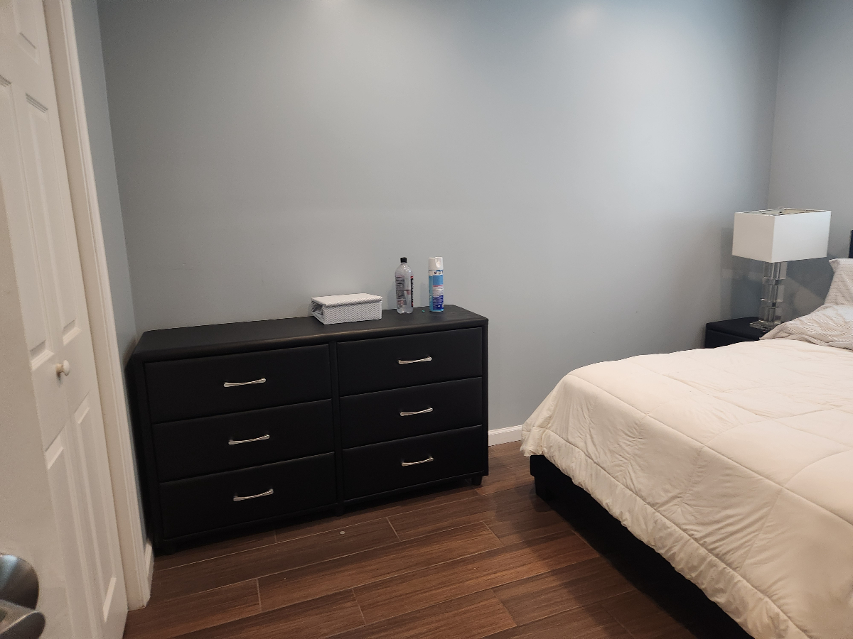 1 bedroom fully furnished apartment found in DC across the convention center. - Photo 12