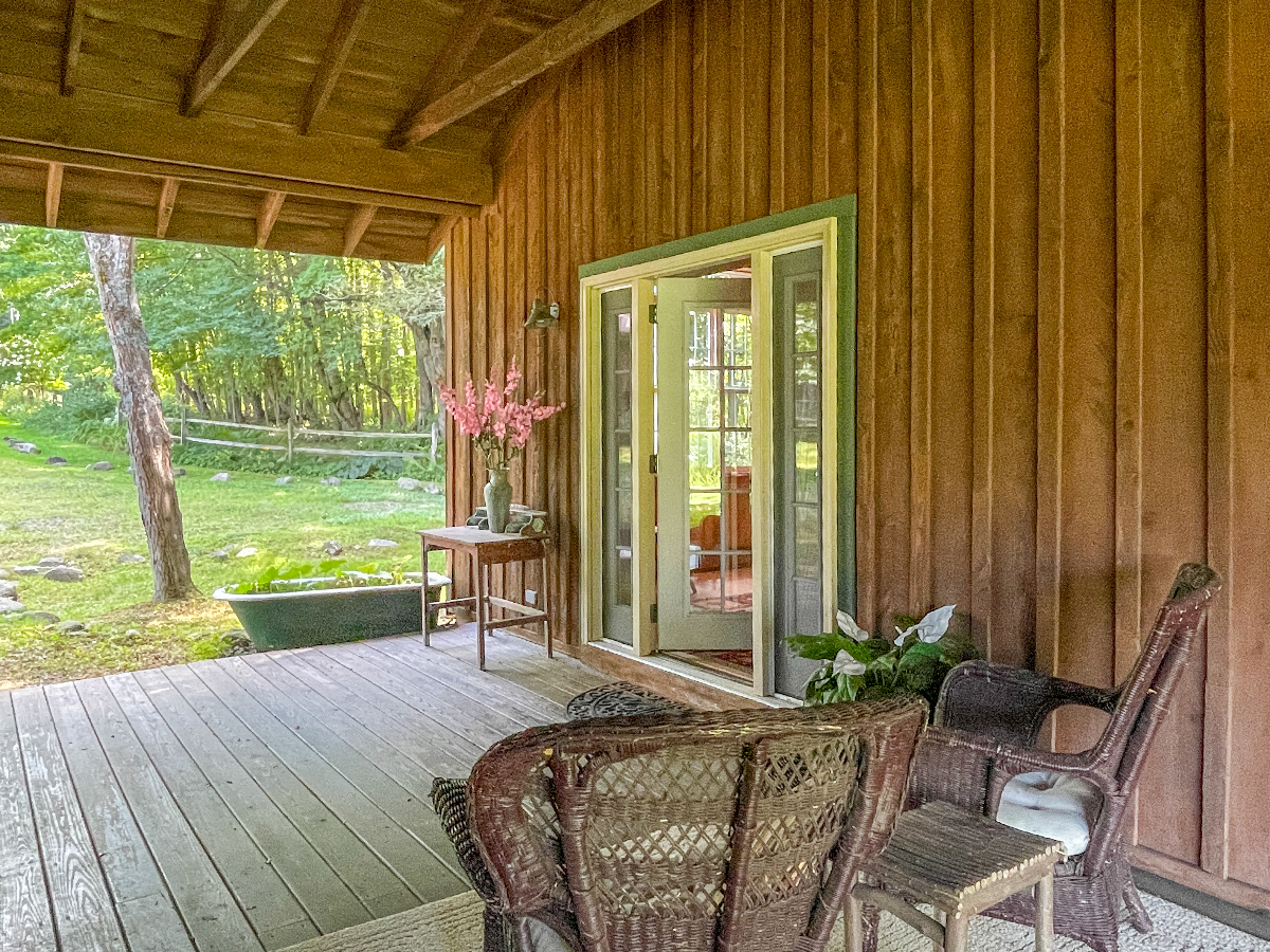Chautauqua Farmhouse Retreat - Photo 6