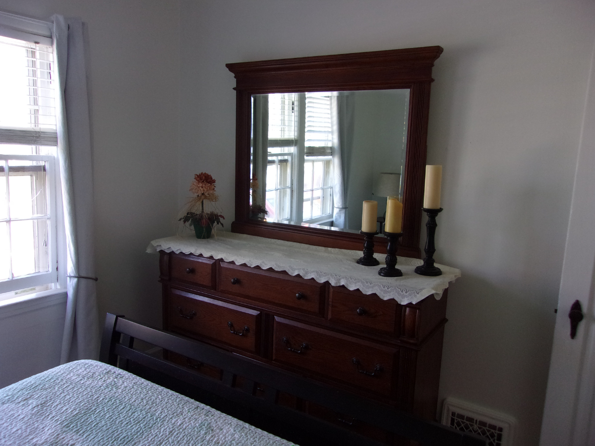 Beautiful Home, recently remodeled, great location - Photo 7