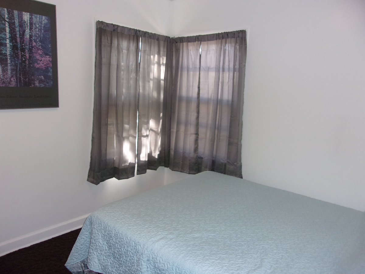 Beautiful Home, recently remodeled, great location - Photo 9