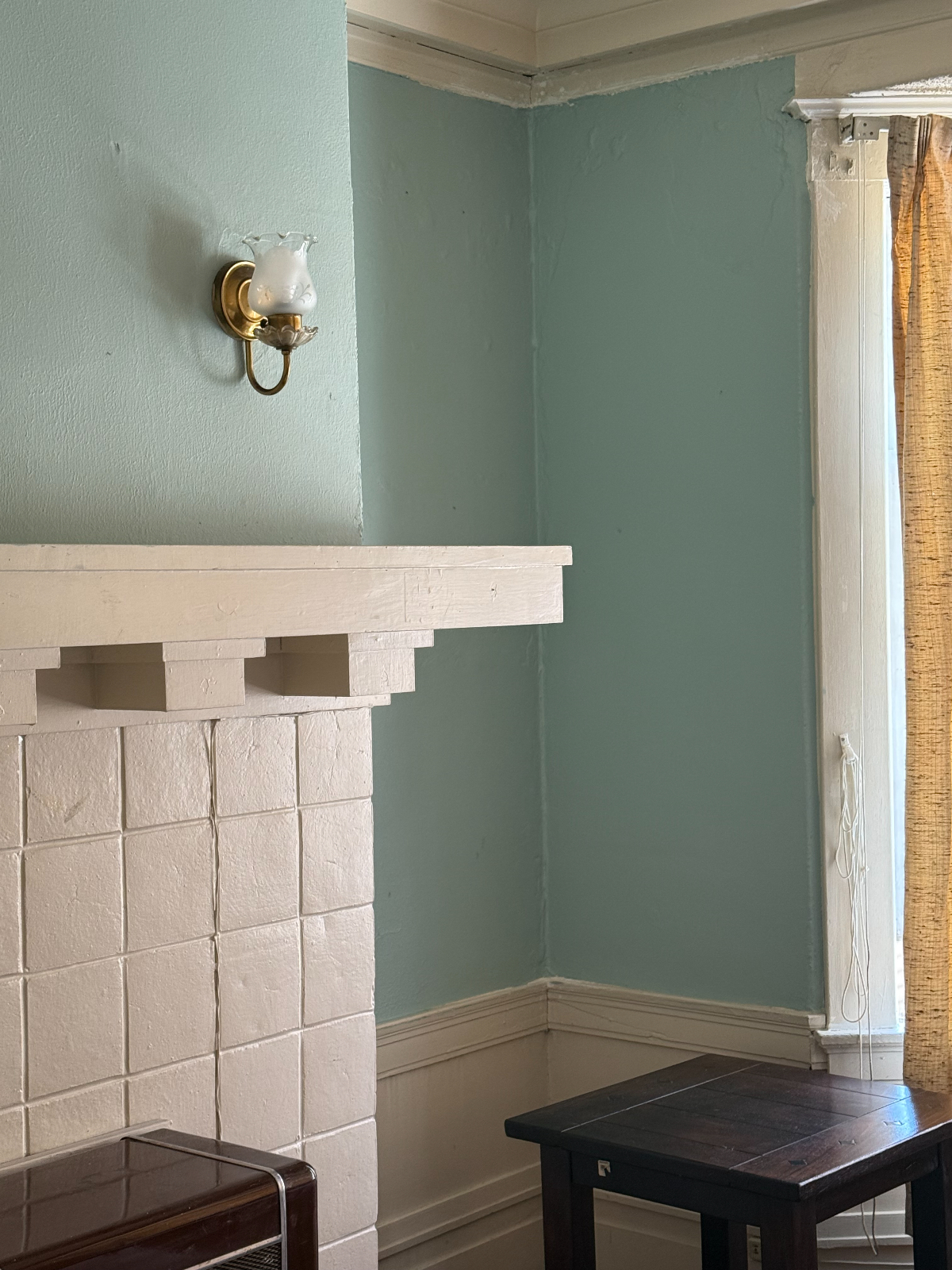 2 BDR (in 4 unit Edwardian SF building) flat near Valencia St Corridor - Photo 4