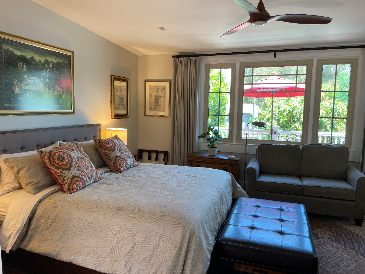 Captivating Casita in Historic Mission Hills - Photo 5