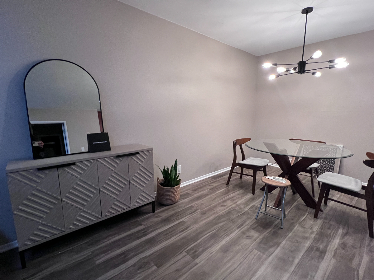 Comfortable, Quiet 1-Bedroom Apartment with New Appliances and Great Amenities - Photo 6