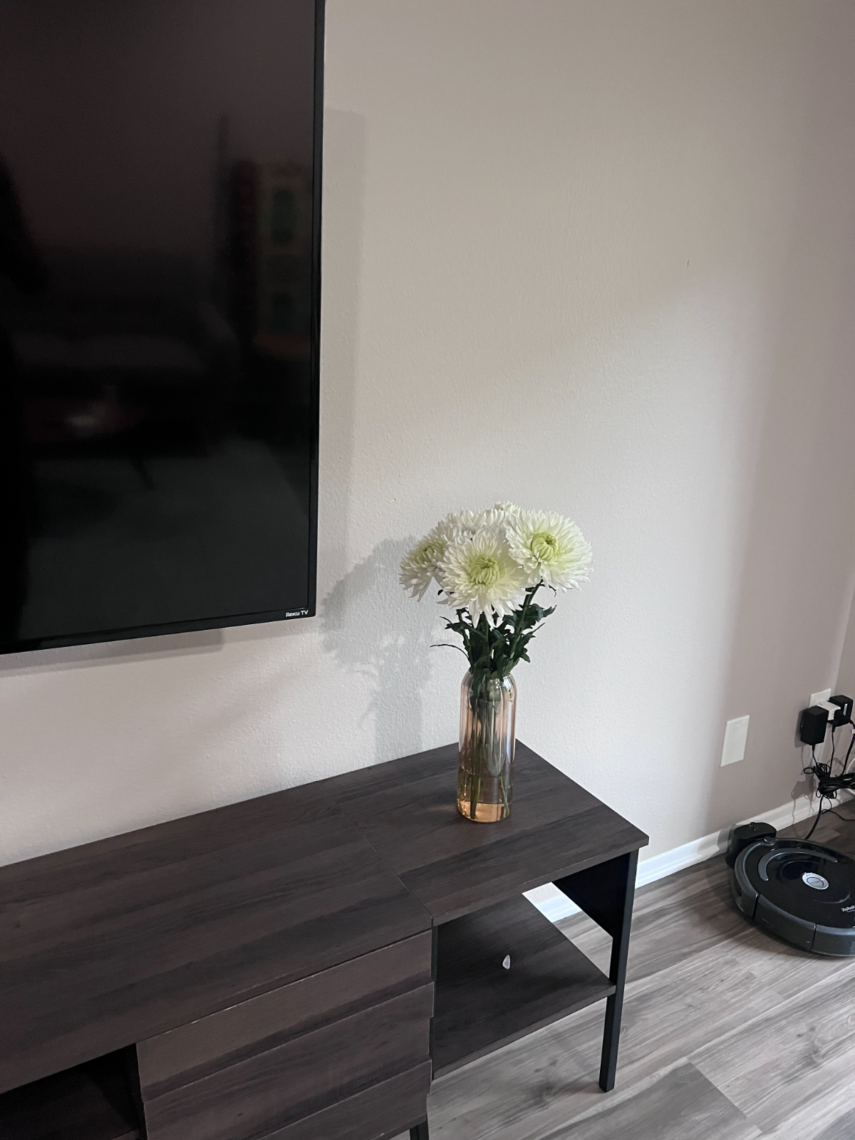 Comfortable, Quiet 1-Bedroom Apartment with New Appliances and Great Amenities - Photo 3