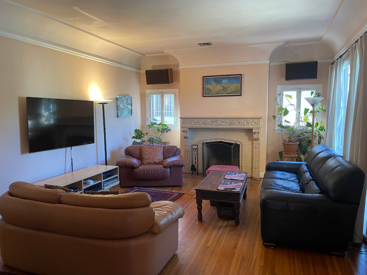 Gorgeous Mid-Wilshire Los Angeles Spanish Home - Photo 3
