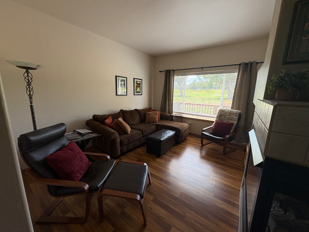 Resort Living on Golf Course Pet-Friendly, Hot Tub, Peaceful Retreat - Photo 4
