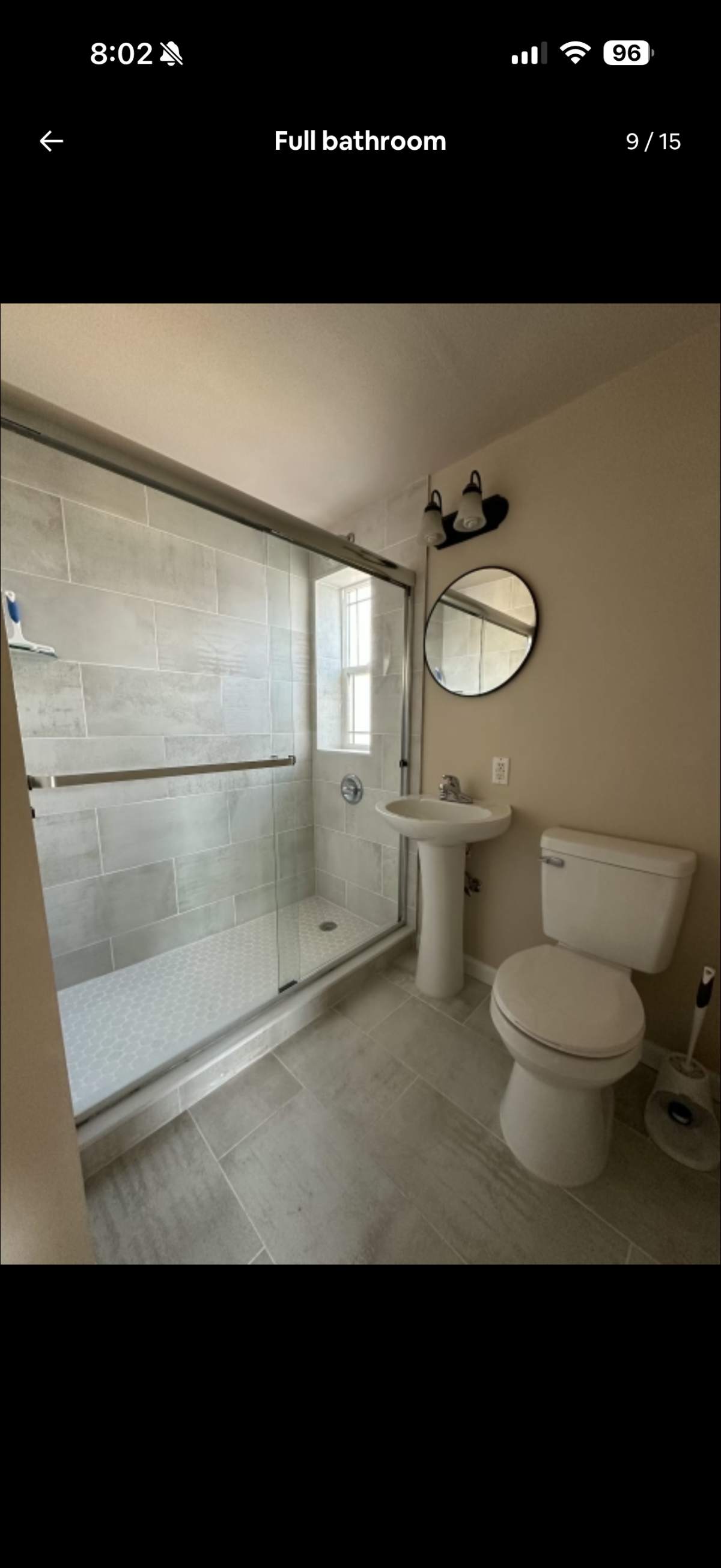 Two bedroom, bright, avenues, full kitchen, w/d - Photo 7