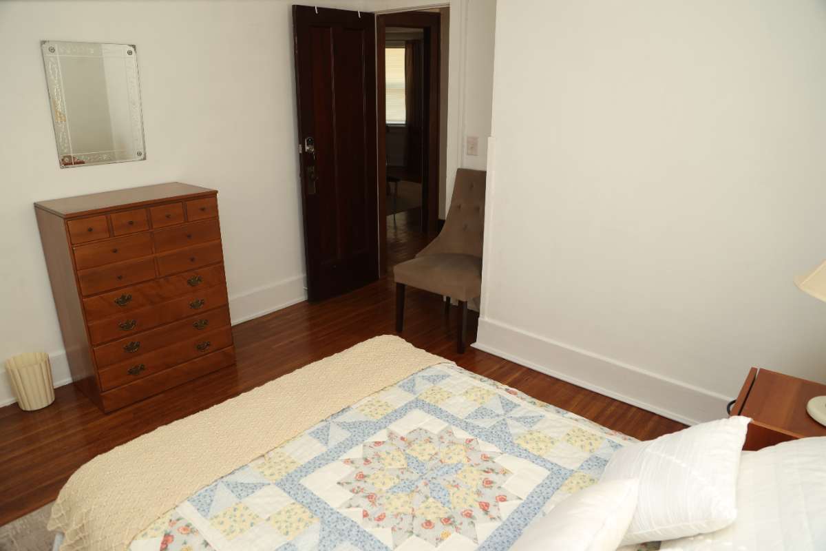 Furnished Room in Updated Home w/ Old Charm - Photo 2
