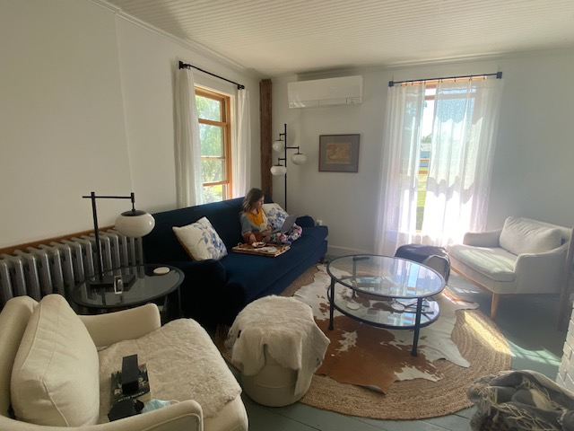 5 minutes from Middlebury College, lovely home on large property - Photo 6