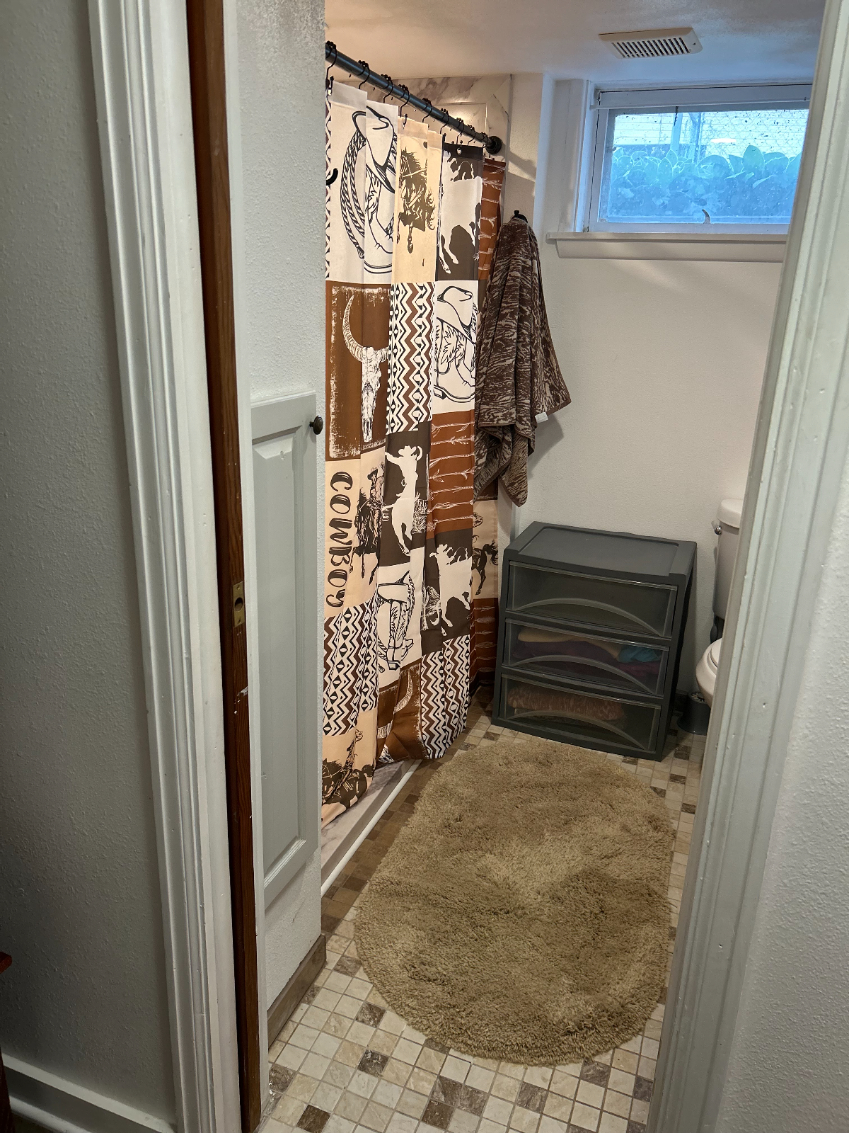 Furnished Studio with Private Entry & Yard Access in Quiet Cheyenne Neighborhood - Photo 10