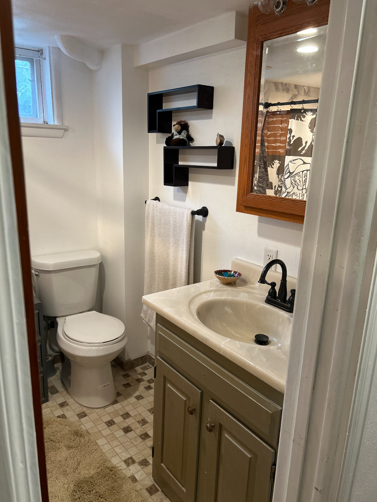 Furnished Studio with Private Entry & Yard Access in Quiet Cheyenne Neighborhood - Photo 9
