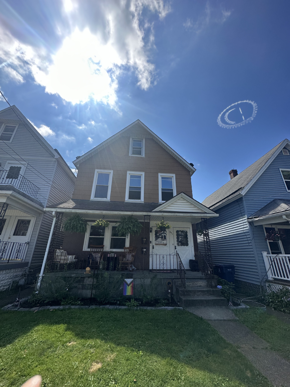 Beautifully Decorated & Furnished 3BR Home in Buffalo - Near Hospitals, Pet Friendly - Photo 1