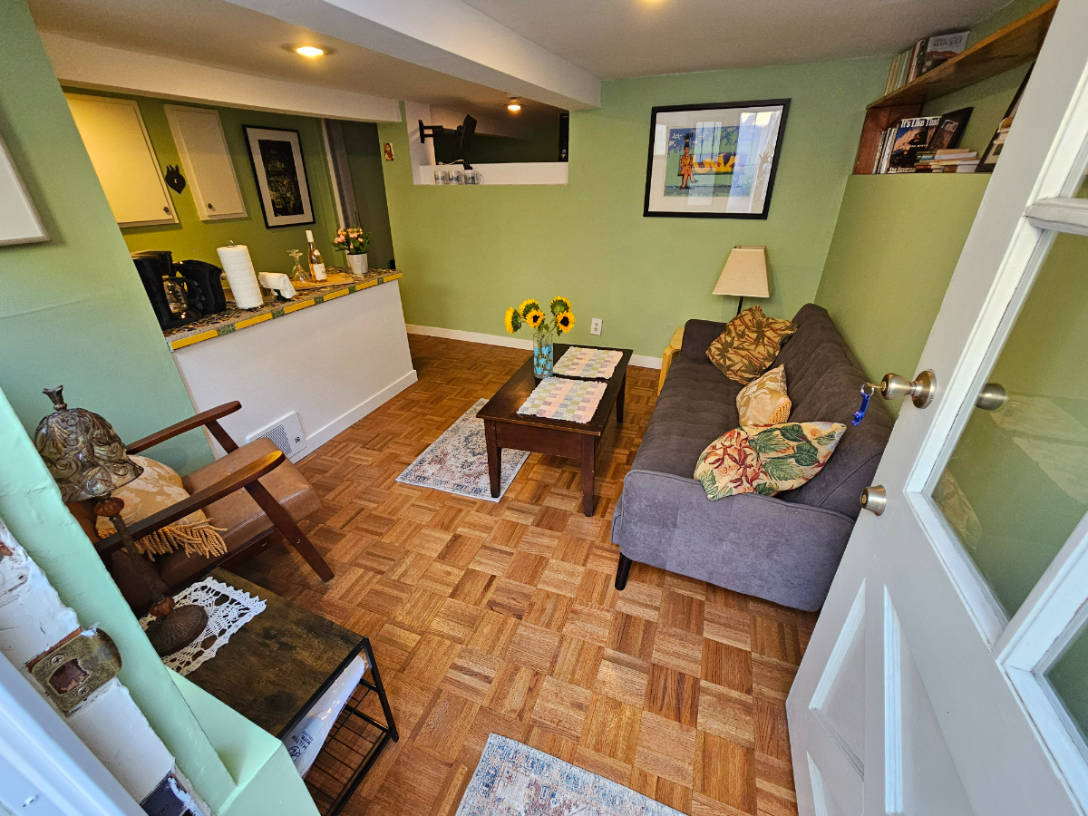 Casa Periwinkle - Garden Apartment - Photo 1