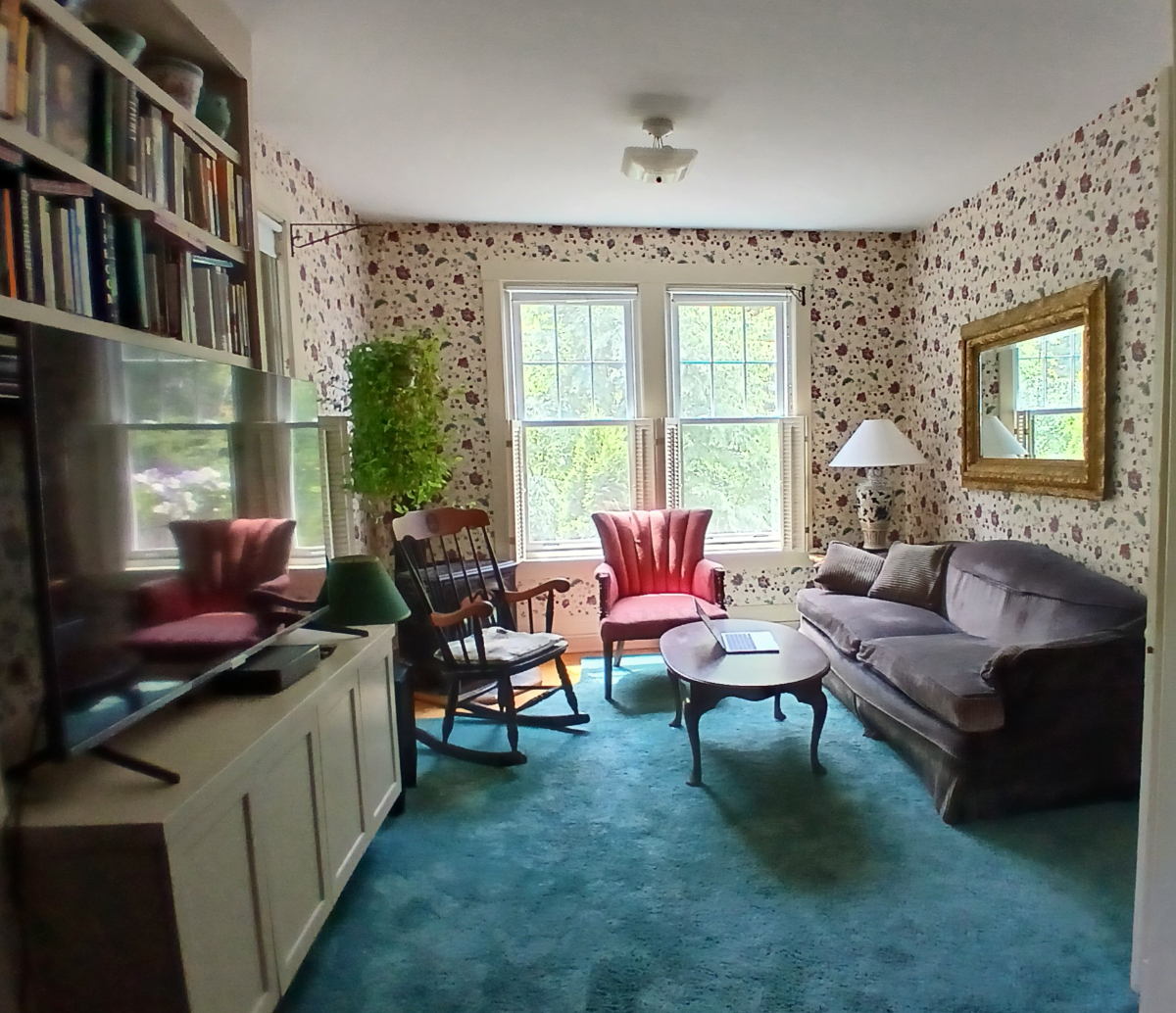 Furnished 2BR Victorian Apartment with Lake Views, All Utilities Included, Near Downtown & UVM - Photo 10