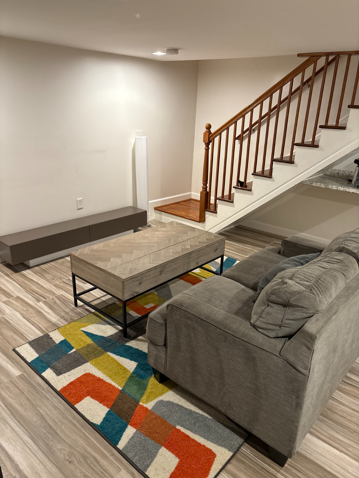 Furnished Comfy 1BD/1BA Apartment Near Metro - Photo 2