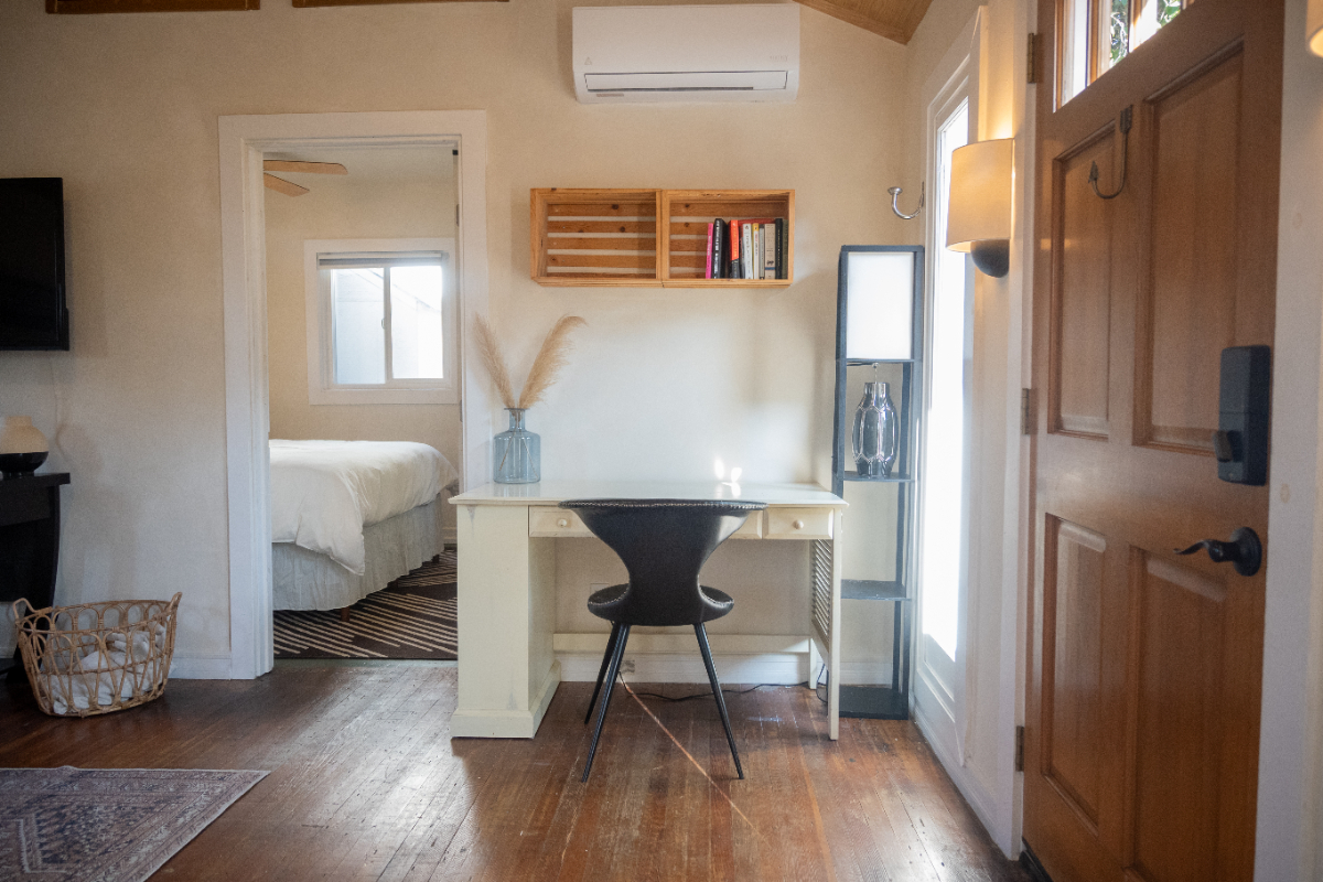 Silverlake Bali-Inspired Bungalow - Photo 4