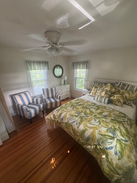 ALL UTILITIES INCLUDED! :) highspeed internet, private parking, W/D in unit w/private entrance, pet  - Photo 9