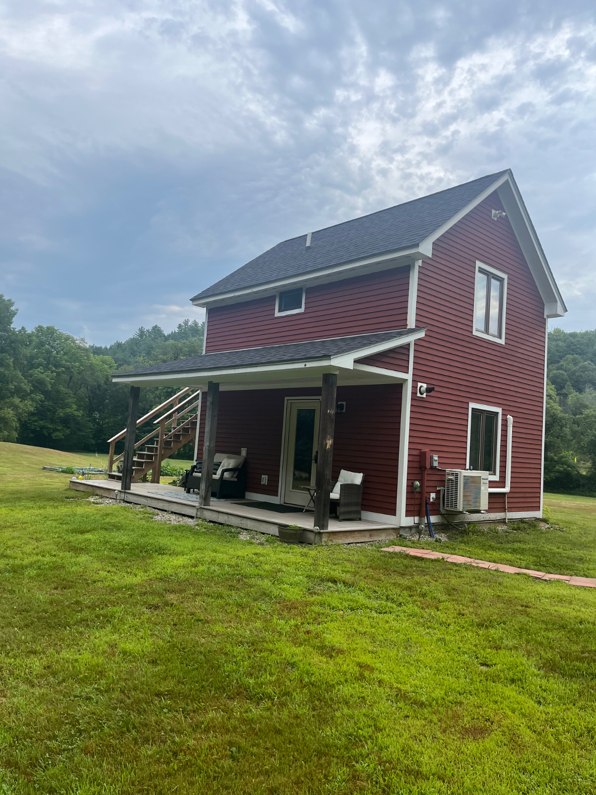Little Red Cabin - Photo 1