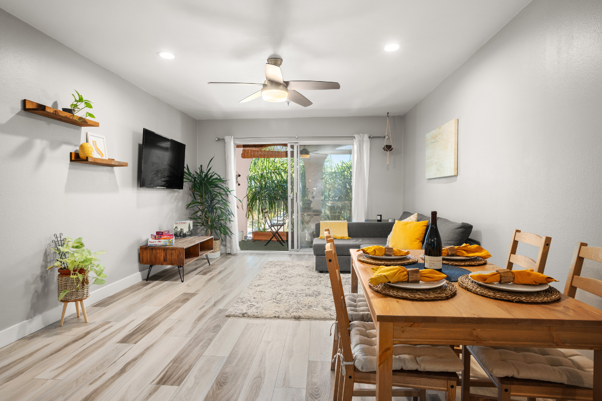 Modern 2BD/2BA w/Pool in Heart of Pacific Beach - Photo 4