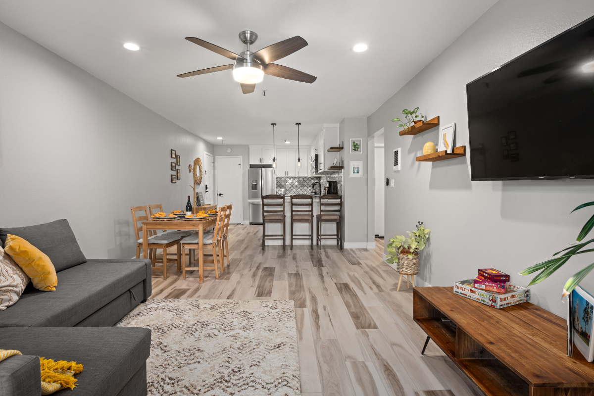 Modern 2BD/2BA w/Pool in Heart of Pacific Beach - Photo 6