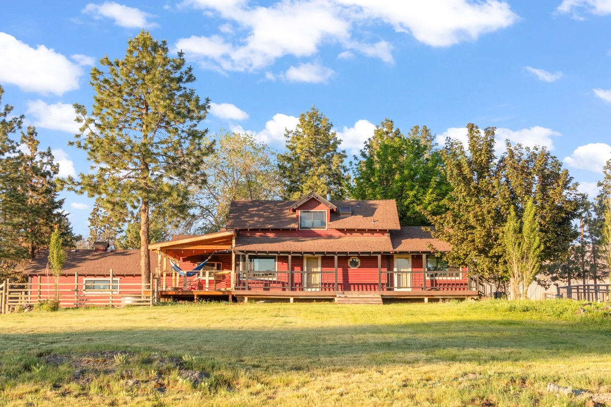 Modern Farmhouse w/ Views on the Edge of Town - Photo 2