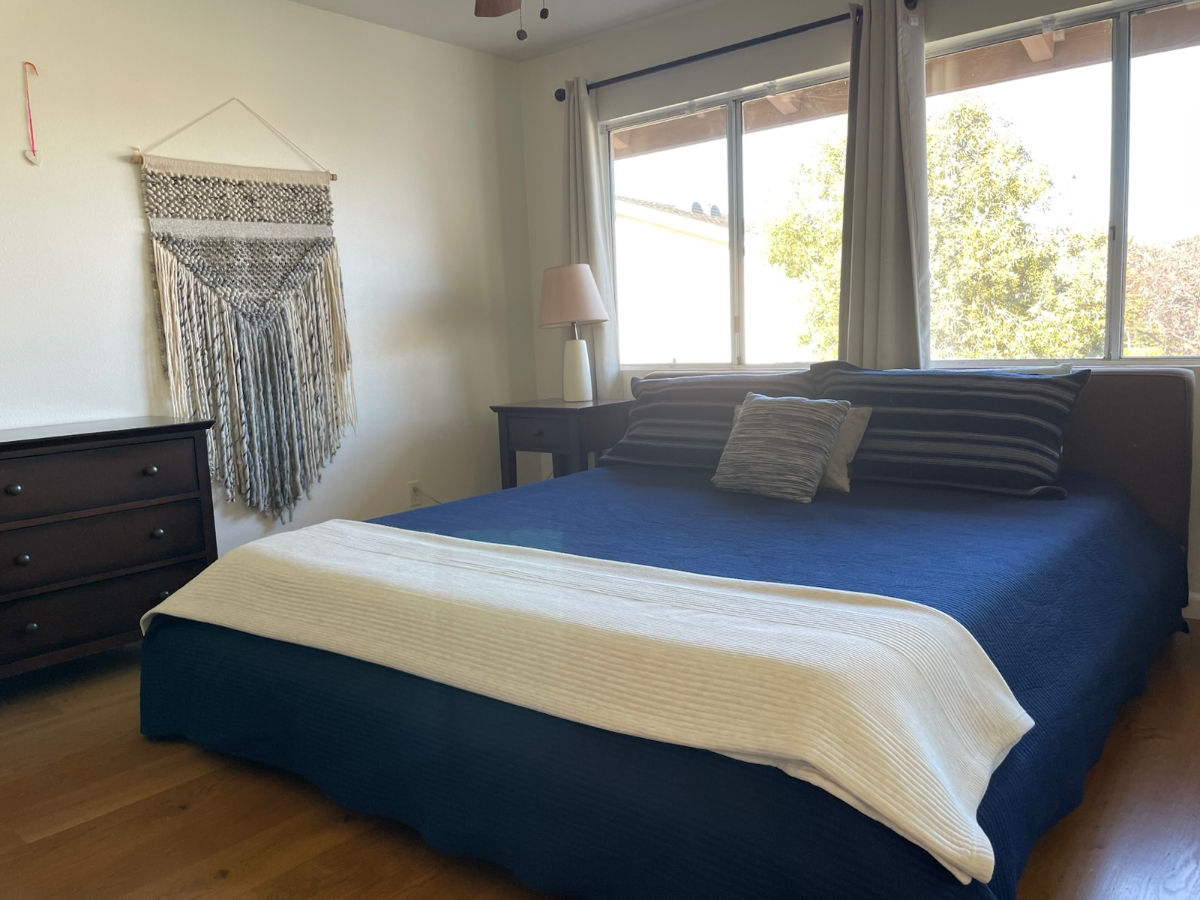 Bright, Fully-Furnished 2-Bedroom Condo in Prime Goleta Location - Utilities Included - Photo 6