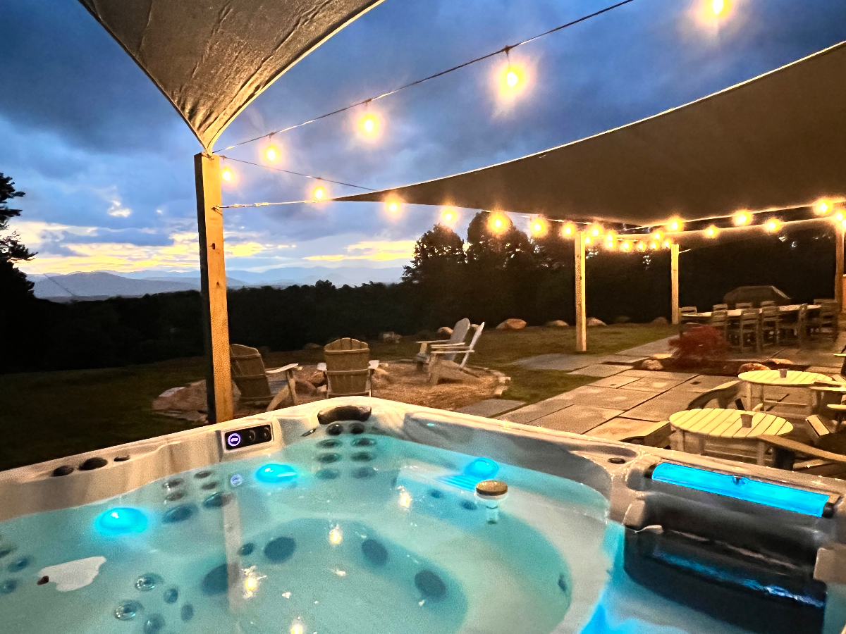 Sunrise & Sunset Views - Hot Tub - Fire Pit - Quiet - Convenient - Photo 4