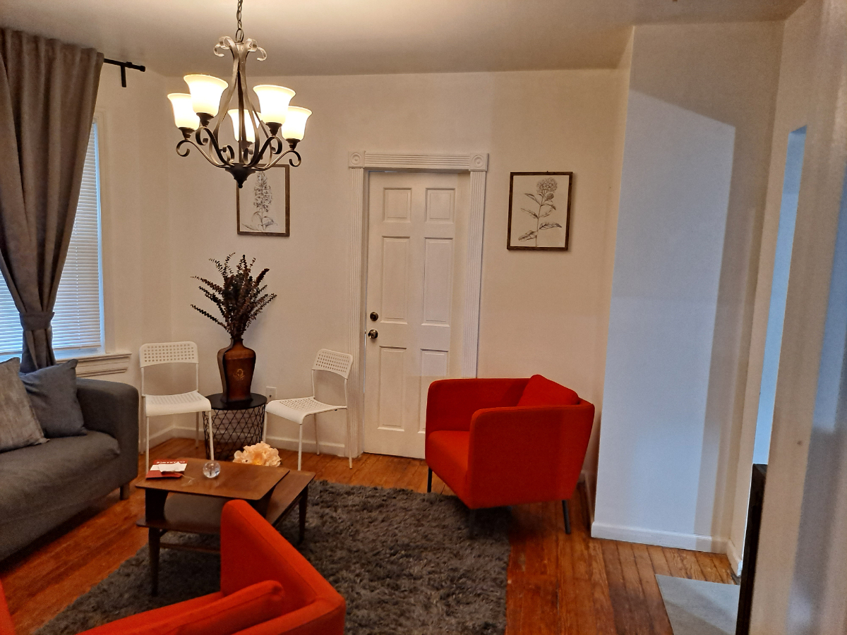Elegant 3 bedroom furnished apartment. - Photo 2