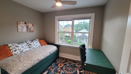 Brookline Bungalow - Photo 8