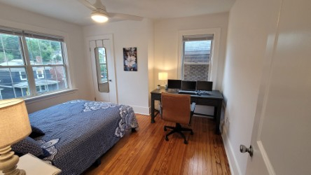 Brookline Bungalow - Photo 9