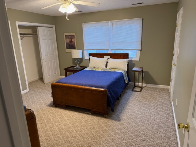 recently renovated/ comfy-cozy/ perfectly located - Photo 10