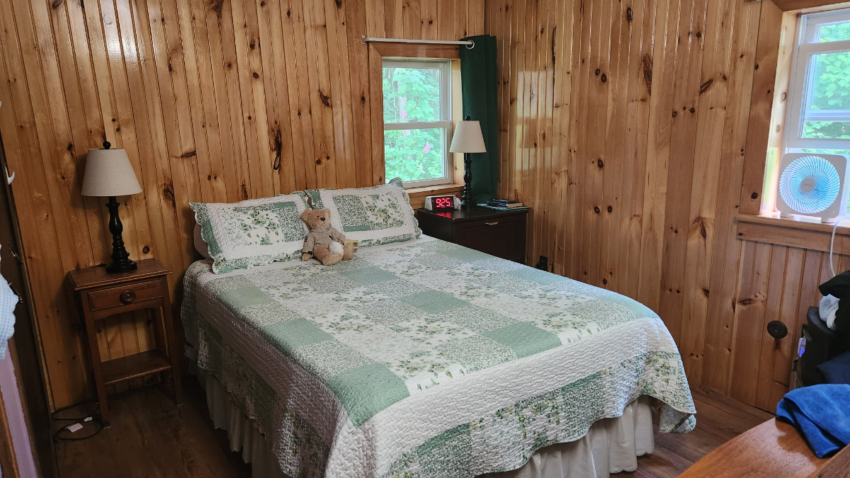 2 Bedroom home in Paul Smiths - Photo 10