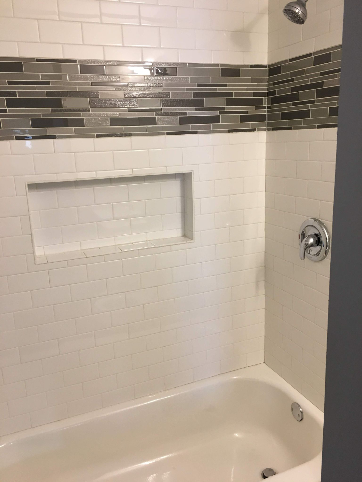 Modern Suite with Ensuite Bath - Prime Location - Photo 5
