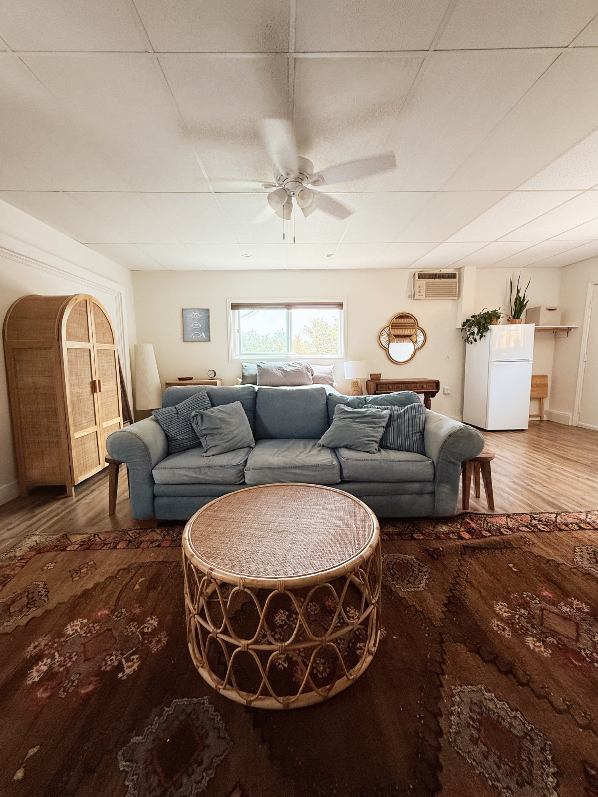 Quiet Studio Retreat . Private Patio . Ideal for Remote Work - Photo 2