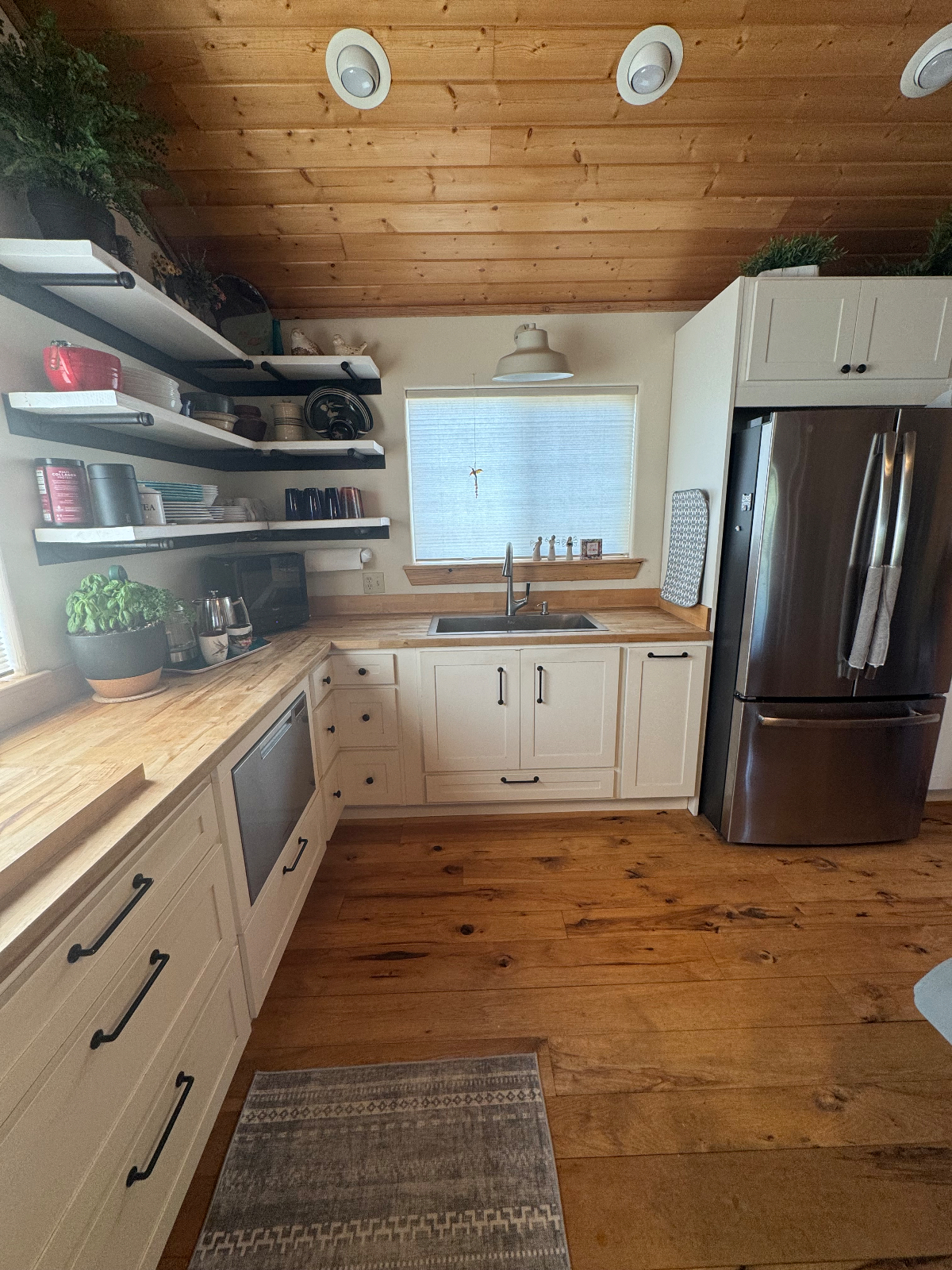 Bench Rd. Cabin - Photo 6