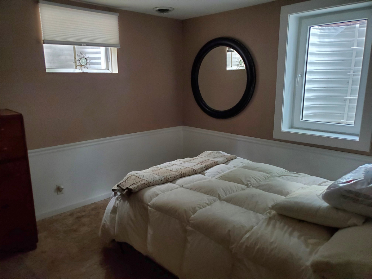 Beautiful Furnished Basement Apartment with All Amenities in Prime Denver Location - Photo 6