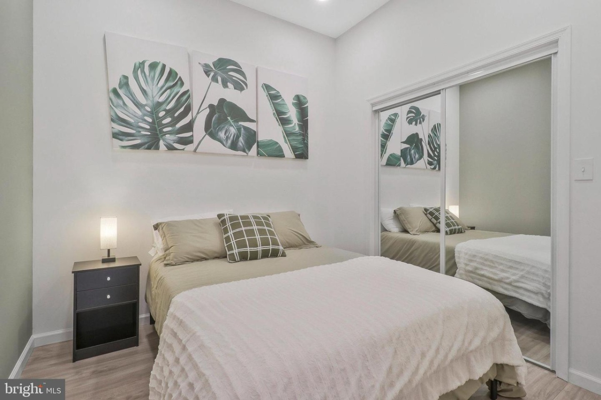 Bright 2BR/1BA - Flexible Leases, Central Location - Photo 11