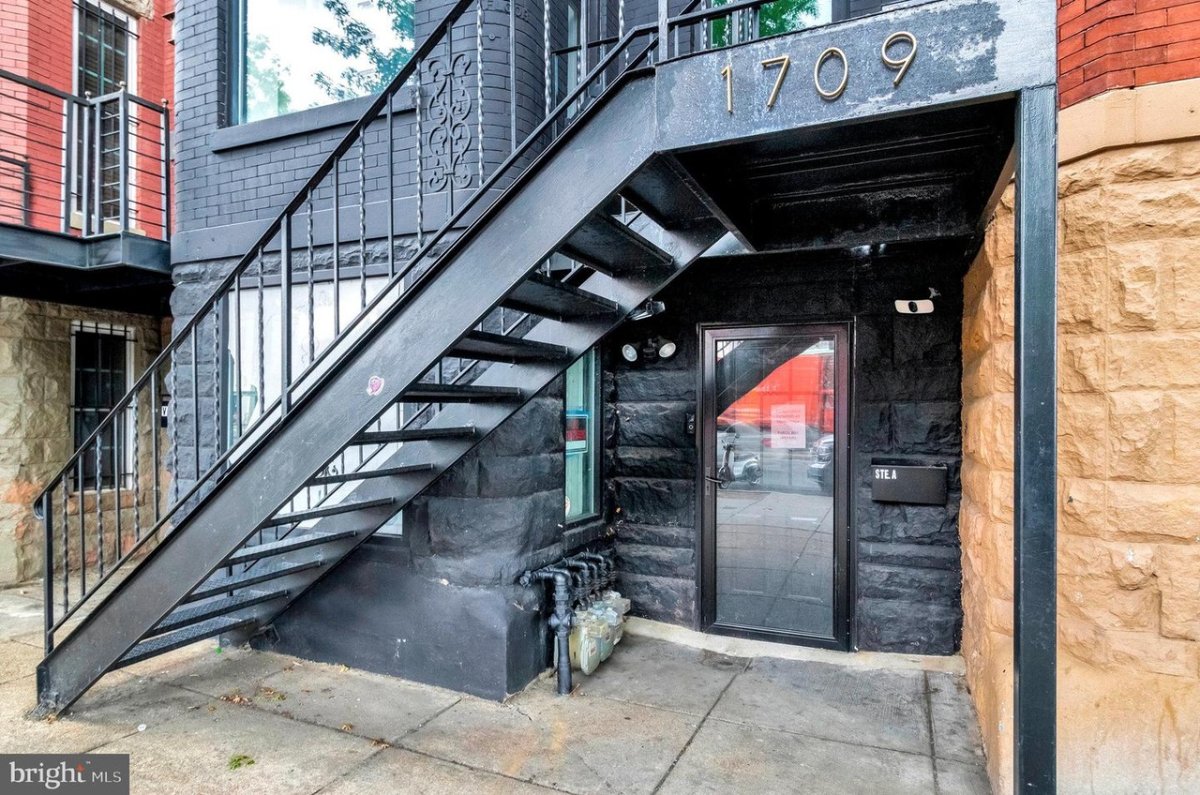 Bright 2BR/1BA - Flexible Leases, Central Location - Photo 10