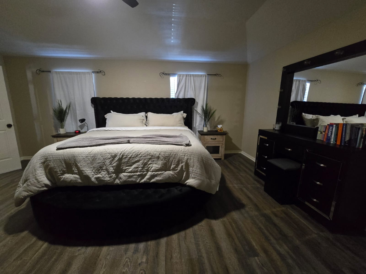 New Unit - Photo 2