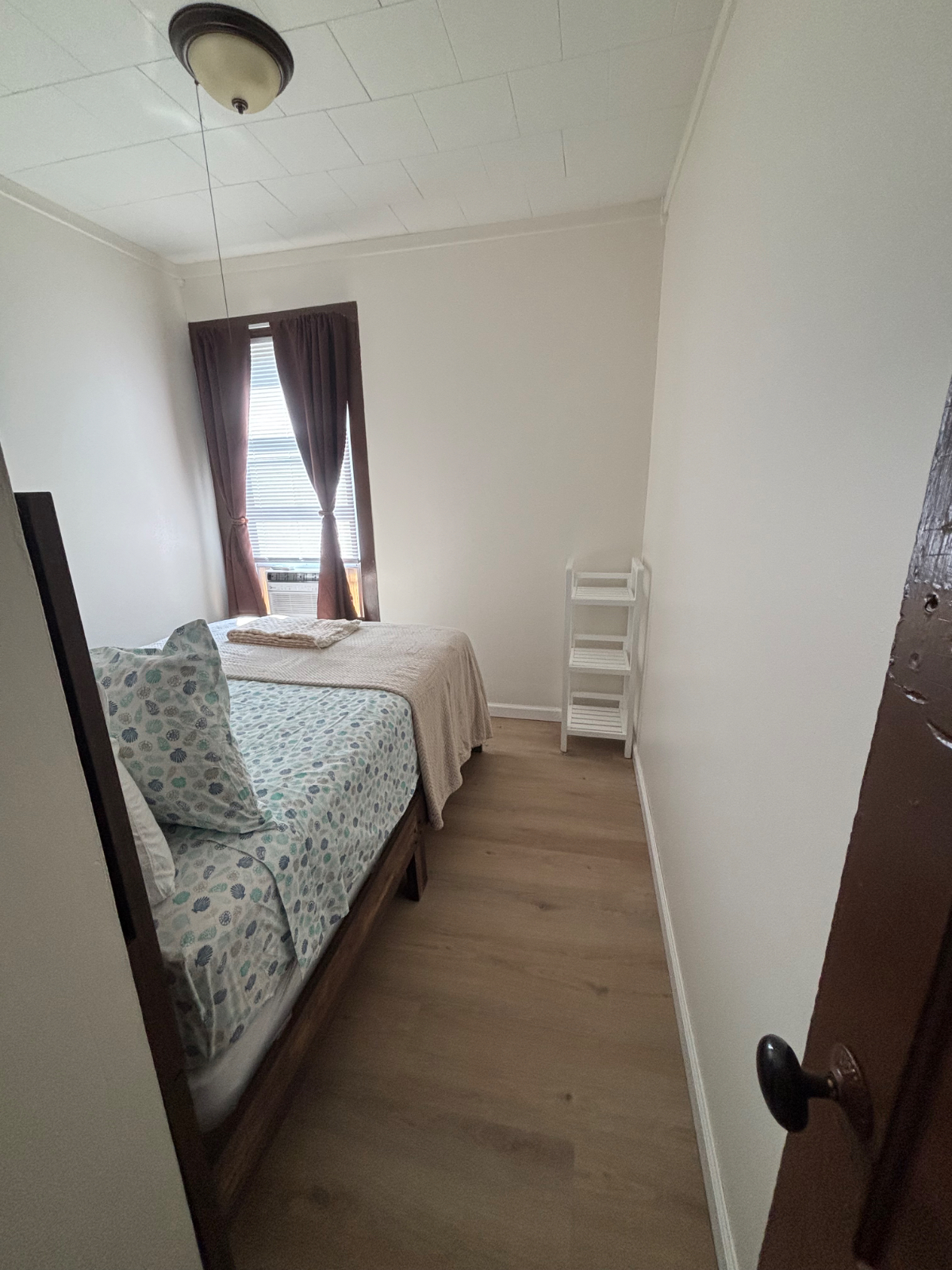 2 Bedroom - Photo 7